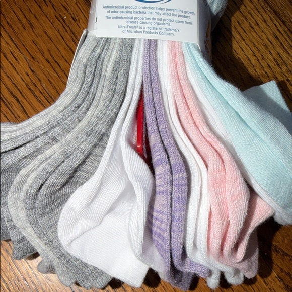 Reebok Pro Series Women's 10 PACK Multicolor Low Cut Socks - Picture 4 of 5